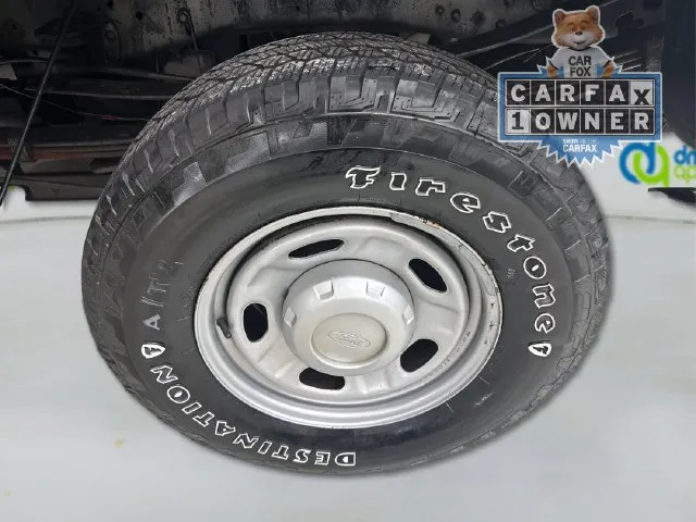Ford F350SD photo 18