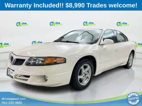 White 2004 Pontiac Bonneville SE for sale in Anoka, MN