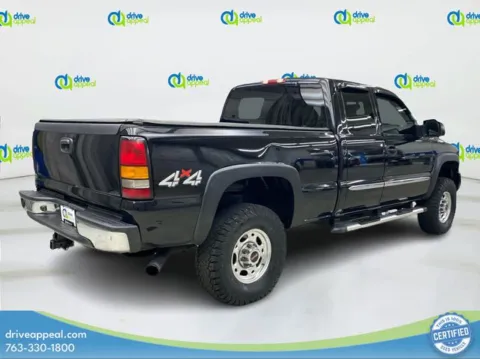 More photos of 2004 GMC Sierra 2500HD SLT at Drive Appeal Anoka, MN