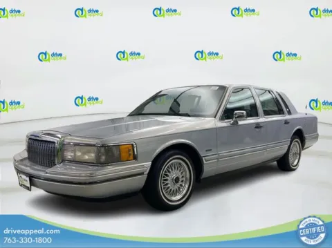 Unknown 1994 Lincoln Town Car Signature for sale in Anoka, MN