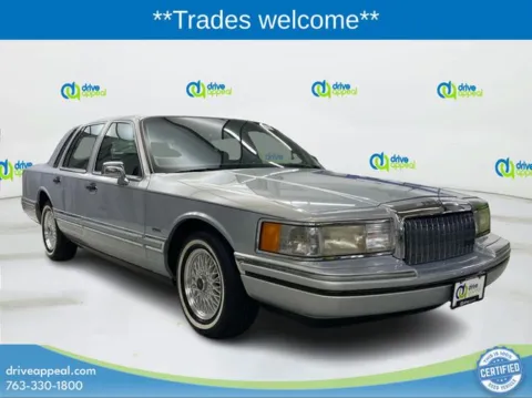Unknown 1994 Lincoln Town Car Signature for sale in Anoka, MN