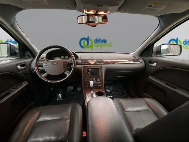 Ford Five Hundred photo 30