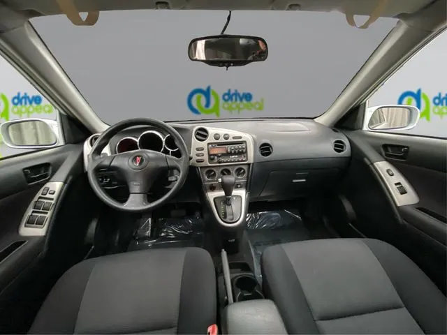 Pontiac Vibe photo 30