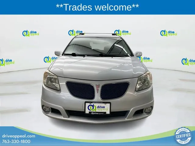 Pontiac Vibe photo 2