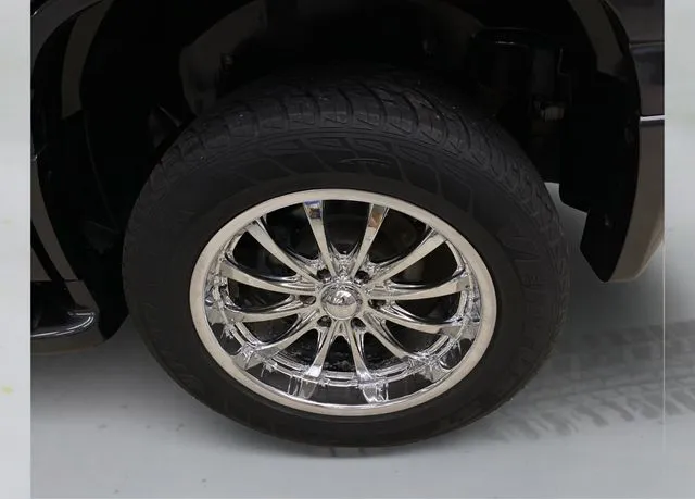 GMC Yukon photo 19