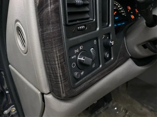GMC Yukon photo 24
