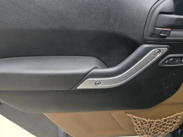 Jeep Wrangler photo 24