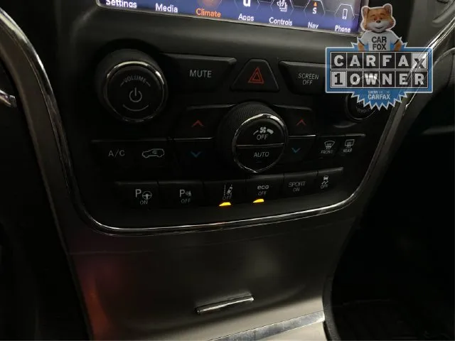 Jeep Grand Cherokee photo 33