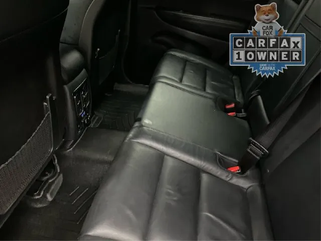 Jeep Grand Cherokee photo 11