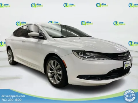 White 2015 Chrysler 200 S for sale in Anoka, MN
