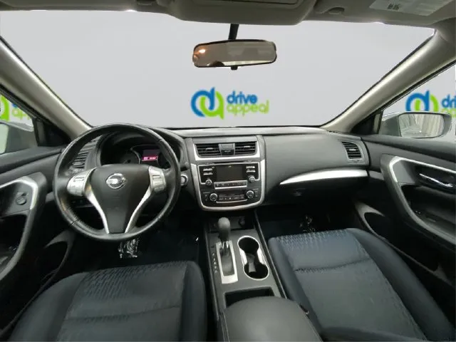 Nissan Altima photo 28