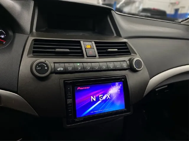 Honda Accord photo 29