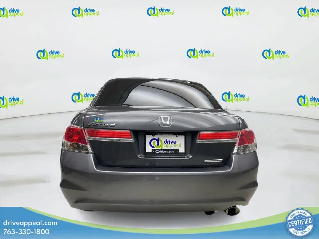 Honda Accord photo 7