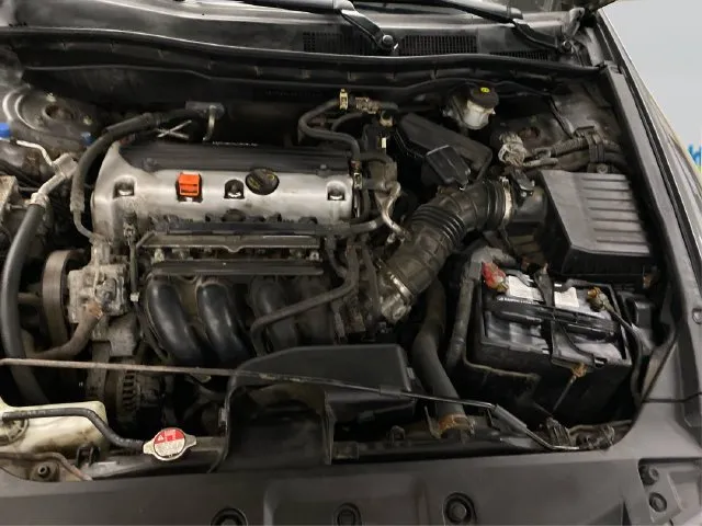 Honda Accord photo 13