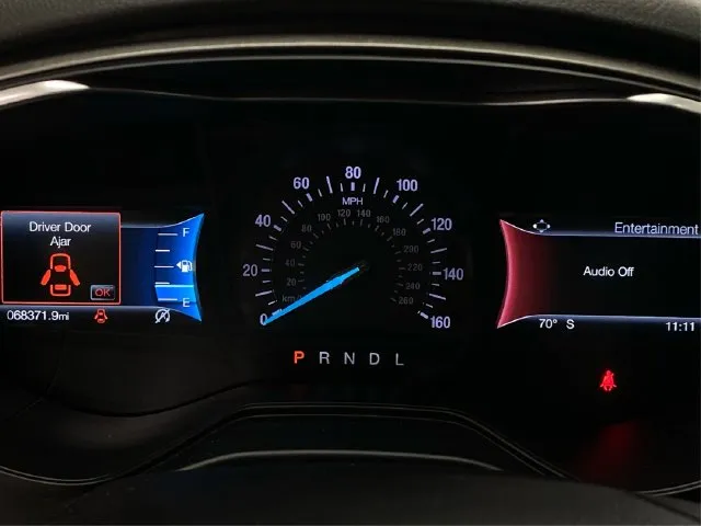 Ford Fusion photo 20