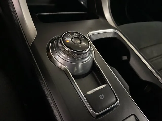 Ford Fusion photo 29