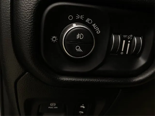 Ram 1500 photo 23