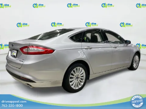 More photos of 2013 Ford Fusion Hybrid SE at Drive Appeal Anoka, MN