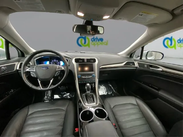 Ford Fusion photo 28