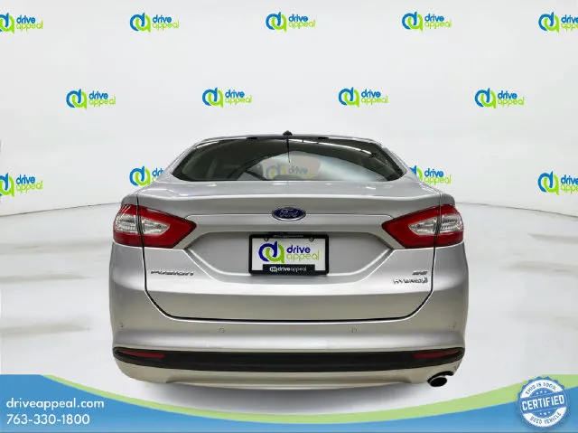 Ford Fusion photo 7