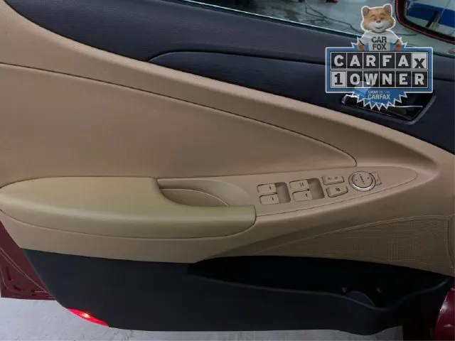 Hyundai Sonata photo 24