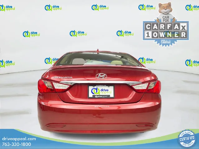 Hyundai Sonata photo 7
