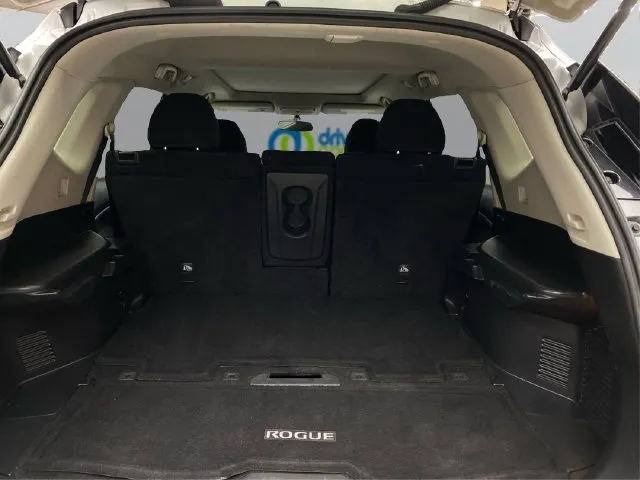Nissan Rogue photo 15