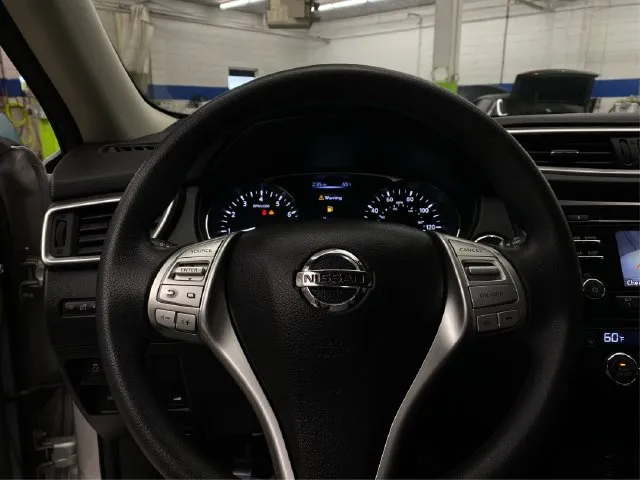 Nissan Rogue photo 23