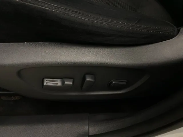 Nissan Rogue photo 25