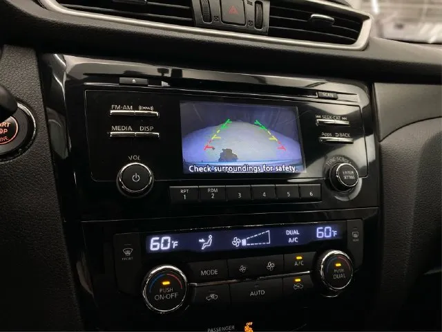 Nissan Rogue photo 32
