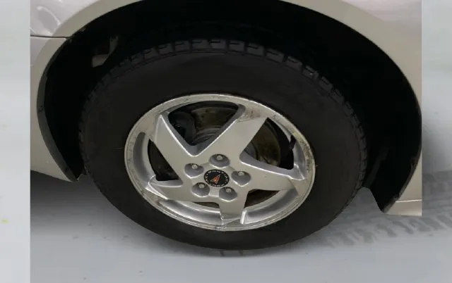 Pontiac Grand Prix photo 19