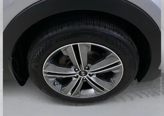 Hyundai Santa Fe photo 17