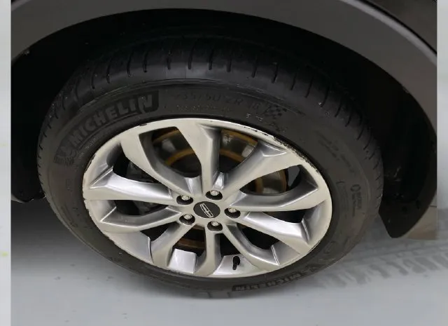 Lincoln MKC photo 20