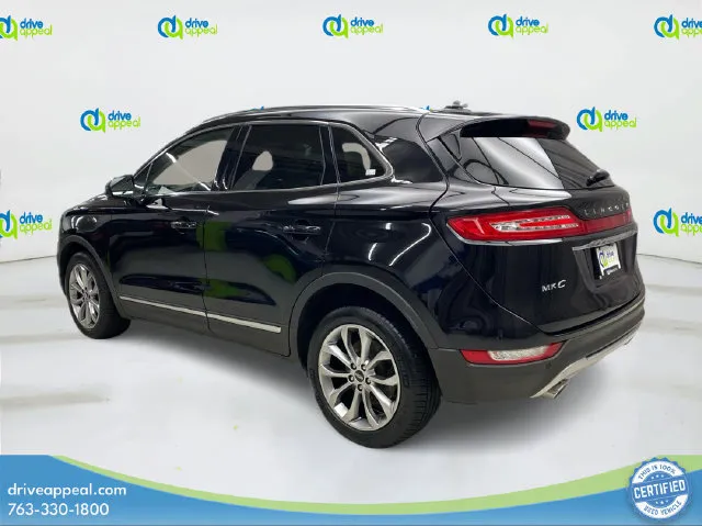Lincoln MKC photo 8