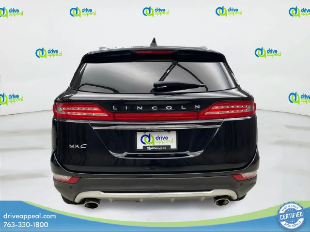 Lincoln MKC photo 7
