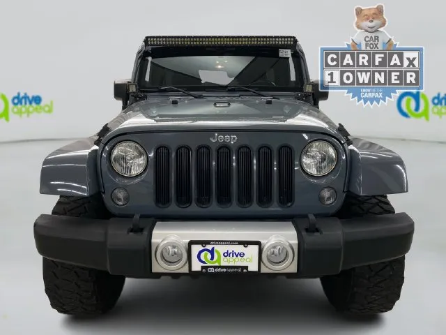 Jeep Wrangler photo 15