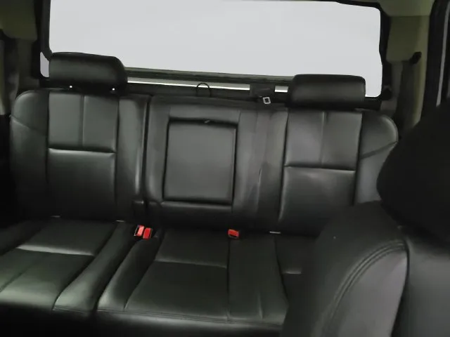 Chevrolet Silverado photo 20