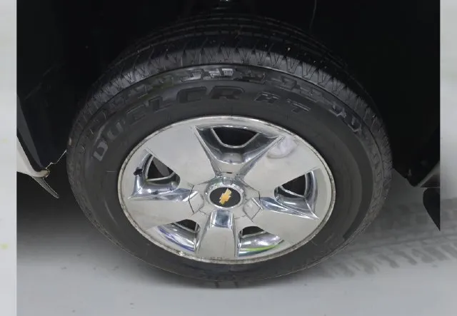 Chevrolet Silverado photo 19