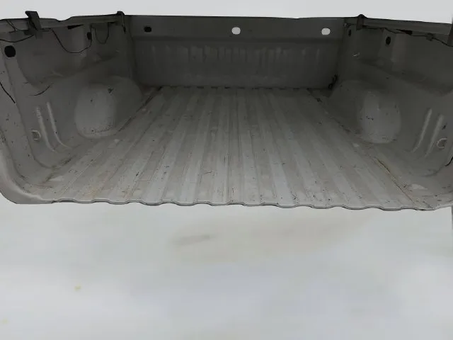 Chevrolet Silverado photo 14