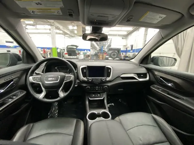 GMC Terrain photo 27