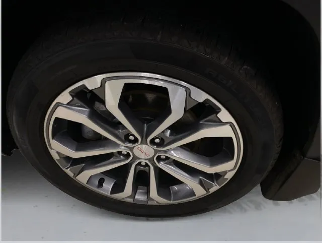 GMC Terrain photo 19