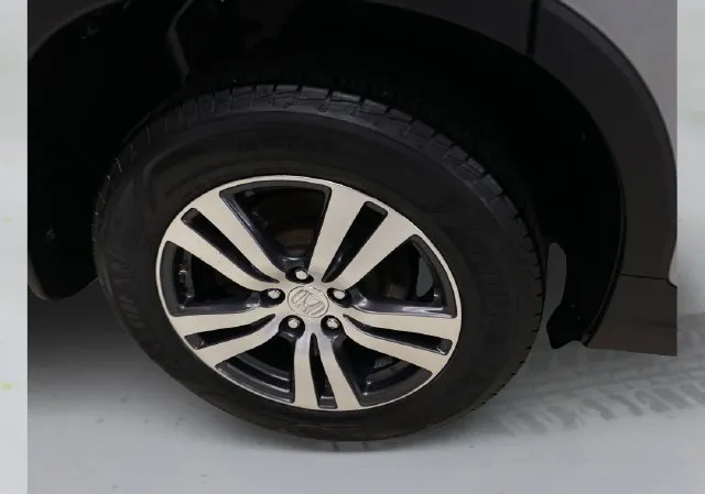 Honda Pilot photo 18