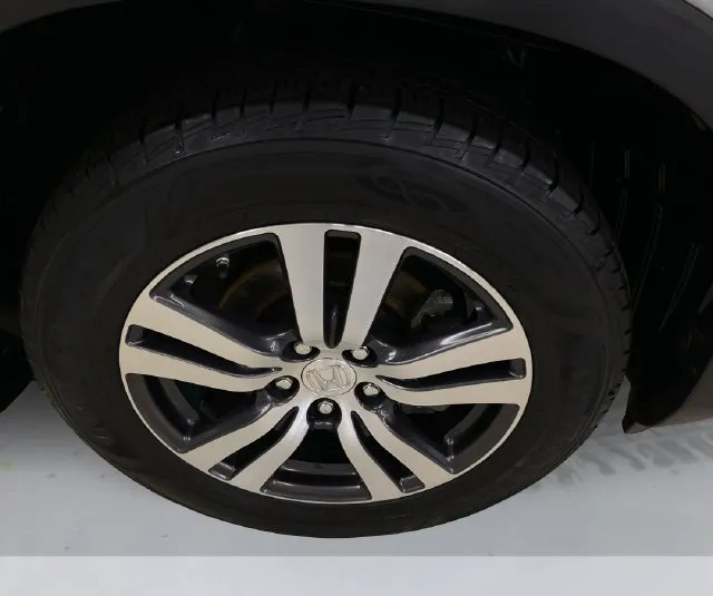Honda Pilot photo 17
