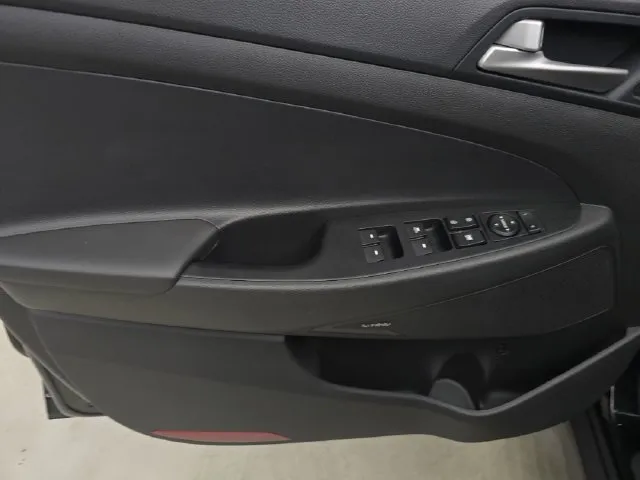 Hyundai Tucson photo 25