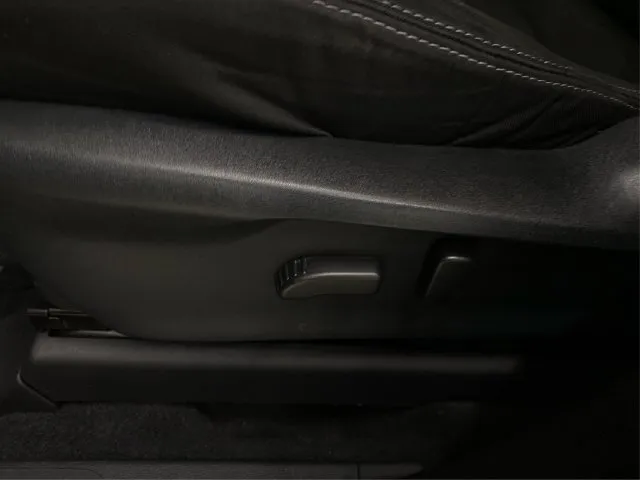 Subaru Ascent photo 24