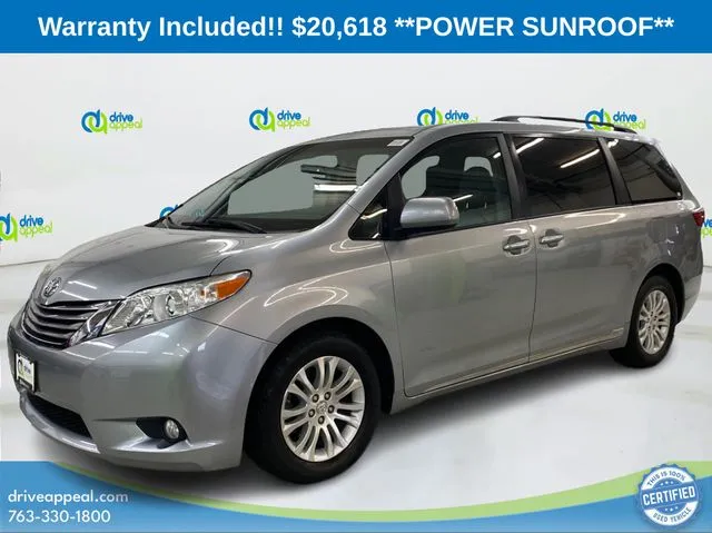 2017 Toyota Sienna XLE for sale in Anoka, MN