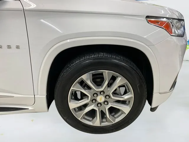 2018 Chevrolet Traverse Premier photo 4