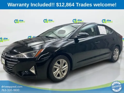 Black 2020 Hyundai Elantra SEL for sale in Anoka, MN