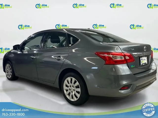 2017 Nissan Sentra SV photo 3