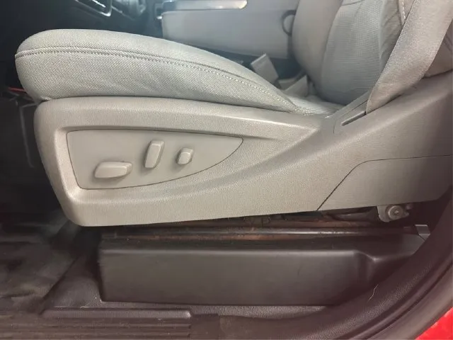Chevrolet Silverado photo 25